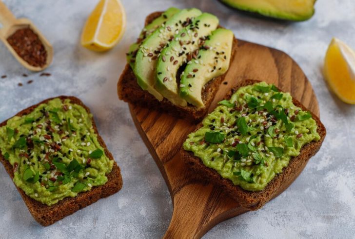 Satisfying No-Cook Meals - Avocado toast