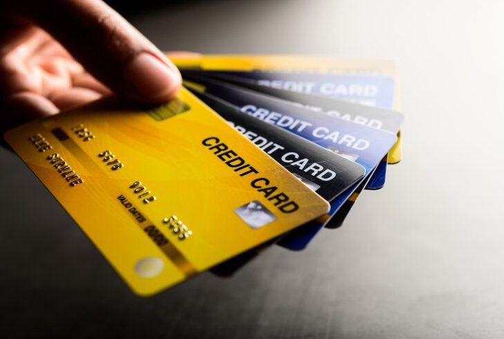 Store credit card offers may mislead you.